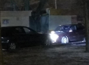 В Воронеже «водители-олени» не смогли поделить дорогу и рассмешили горожан В Воронеже «водители-олени» не смогли поделить дорогу и рассмешили горожан