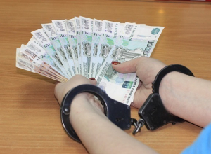 За продажу дипломов директору воронежского учебного комбината грозит 8 лет колонии За продажу дипломов директору воронежского учебного комбината грозит 8 лет колонии
