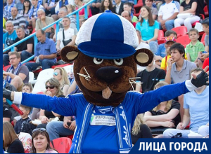 Фанаты носили меня по городу на руках, - знаменитый бобер ФК «Факел» Фанаты носили меня по городу на руках, - знаменитый бобер ФК «Факел»
