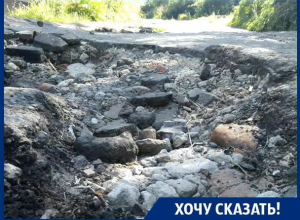На нашей дороге автомобилистов спасает лишь большой клиренс, - житель Воронежа На нашей дороге автомобилистов спасает лишь большой клиренс, - житель Воронежа