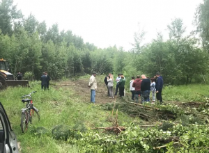 Сельские жители активно противостоят бизнесмену под Воронежем Сельские жители активно противостоят бизнесмену под Воронежем
