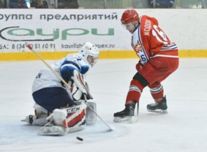 Воронежский «Буран» за 47 секунд вырвал победу у «Ижстали» Воронежский «Буран» за 47 секунд вырвал победу у «Ижстали»