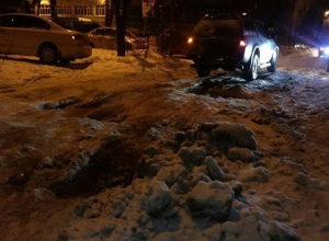 В Воронеже детские сады и школы оказались в ледовой ловушке В Воронеже детские сады и школы оказались в ледовой ловушке