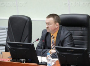 В Бутурлиновском районе переизбрали главу, получившего народную пощечину В Бутурлиновском районе переизбрали главу, получившего народную пощечину