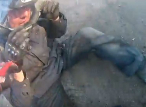 Видео жесткого падения воронежского байкера вызвало злорадство Видео жесткого падения воронежского байкера вызвало злорадство