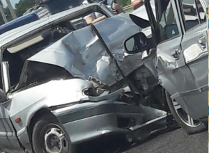 Страшные последствия аварии у Семилук под Воронежем попали на видео Страшные последствия аварии у Семилук под Воронежем попали на видео