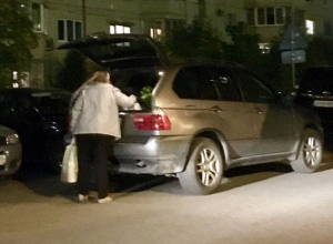 Богатейшую пенсионерку Воронежа застали у «породистого немца» Богатейшую пенсионерку Воронежа застали у «породистого немца»