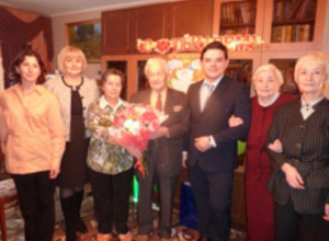 В Воронеже 100-летний юбилей отметил ветеран ВОВ В Воронеже 100-летний юбилей отметил ветеран ВОВ