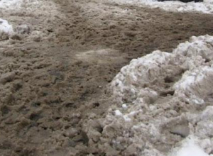 С воронежских улиц убрали более пяти тысяч кубометров снега С воронежских улиц убрали более пяти тысяч кубометров снега