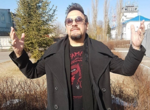 Стас Михайлов встретил настоящую весну в Воронежском аэропорту Стас Михайлов встретил настоящую весну в Воронежском аэропорту