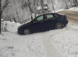 В Воронеже просят понять и простить автохама на иномарке В Воронеже просят понять и простить автохама на иномарке
