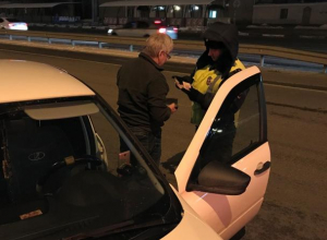 Ночью в Воронеже не все водители смогли трезво дунуть в трубочку Ночью в Воронеже не все водители смогли трезво дунуть в трубочку