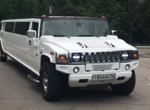 На выпускной из детсада воронежцы арендовали чадам Hummer и роскошный отель На выпускной из детсада воронежцы арендовали чадам Hummer и роскошный отель