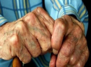 Наркоманы напали на 80-летнего пенсионера у банка в Воронеже Наркоманы напали на 80-летнего пенсионера у банка в Воронеже