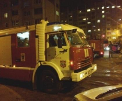 Вечером в Воронеже на улице Лизюкова полыхала трехкомнатная квартира Вечером в Воронеже на улице Лизюкова полыхала трехкомнатная квартира