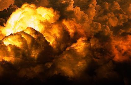 Под Воронежем два человека попали в поликлинику после взрыва неустановленного устройства