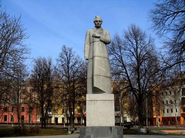 Монумент поэту Кольцову в Воронеже перенесут на одноименный бульвар