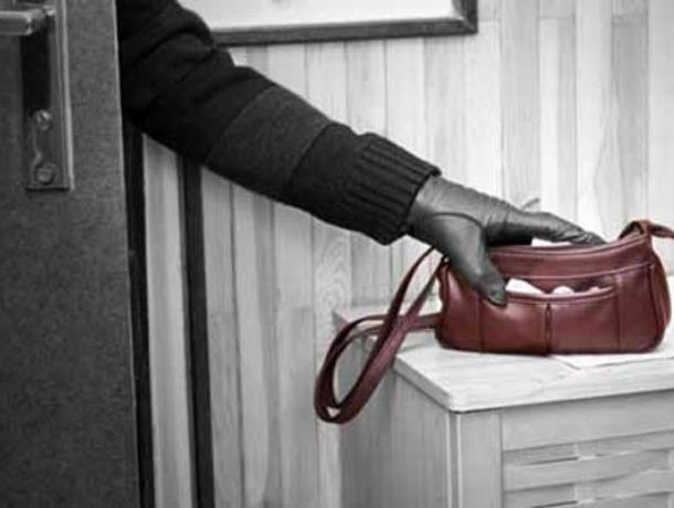 Находящуюся в федеральном розыске женщину поймали под Воронежем Находящуюся в федеральном розыске женщину поймали под Воронежем