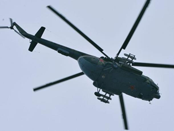 Вылетевший из Воронежа вертолет МЧС совершил аварийную посадку Вылетевший из Воронежа вертолет МЧС совершил аварийную посадку