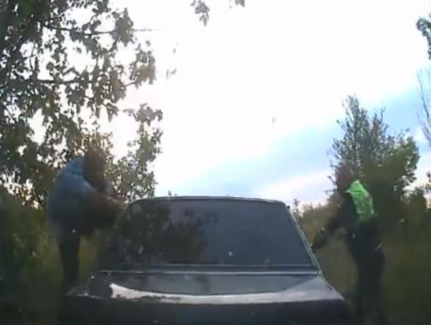 Голливудская погоня за ВАЗом опозорила воронежских полицейских Голливудская погоня за ВАЗом опозорила воронежских полицейских