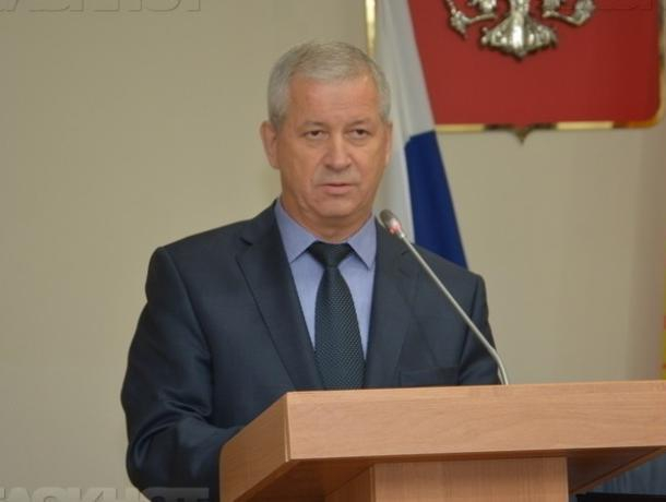 Экс-директор «Воронежтеплосети» избежал тюрьмы за премию в 400 тыс рублей Экс-директор «Воронежтеплосети» избежал тюрьмы за премию в 400 тыс рублей