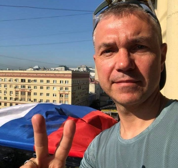 Воронежский депутат Госдумы Ревенко ответил за 2 тонны кокаина с логотипом «Единой России» Воронежский депутат Госдумы Ревенко ответил за 2 тонны кокаина с логотипом «Единой России»