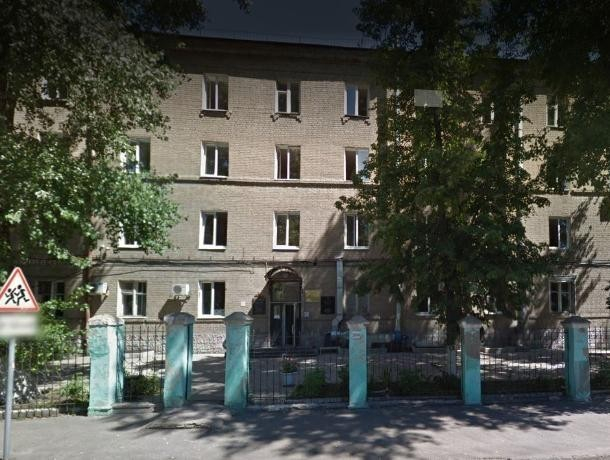Причину эвакуации воронежской больницы нашли в туалете Причину эвакуации воронежской больницы нашли в туалете