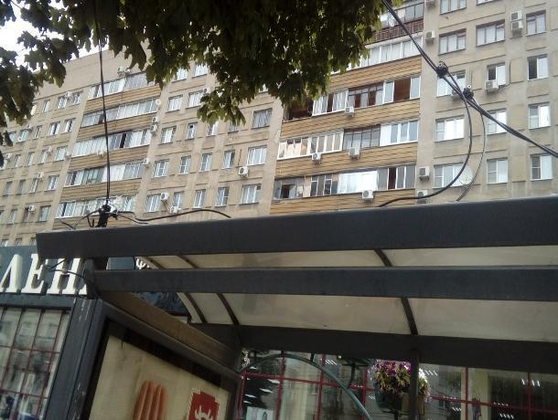 Воронежца ударила током автобусная остановка Воронежца ударила током автобусная остановка