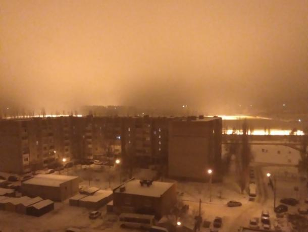 Причину «белых ночей» показали на фото в Воронеже Причину «белых ночей» показали на фото в Воронеже