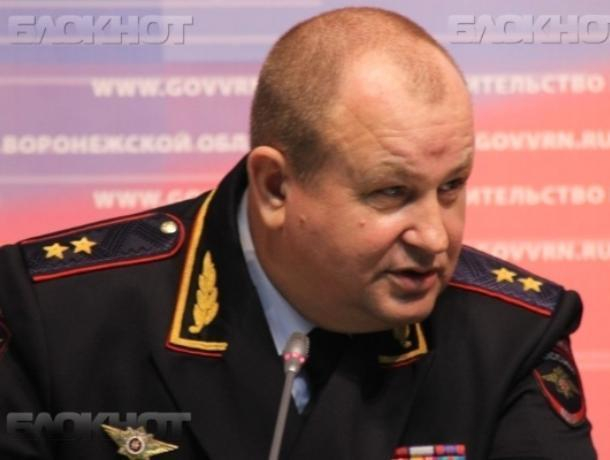 Владимир Путин отправил в отставку главного воронежского полицейского Владимир Путин отправил в отставку главного воронежского полицейского
