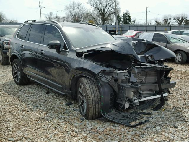 Водитель Volvo XC90 погиб при столкновении с фурой на трассе под Воронежем Водитель Volvo XC90 погиб при столкновении с фурой на трассе под Воронежем