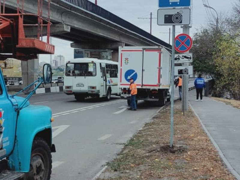 Выделенная полоса для маршруток заработает с 20 октября в Воронеже Выделенная полоса для маршруток заработает с 20 октября в Воронеже