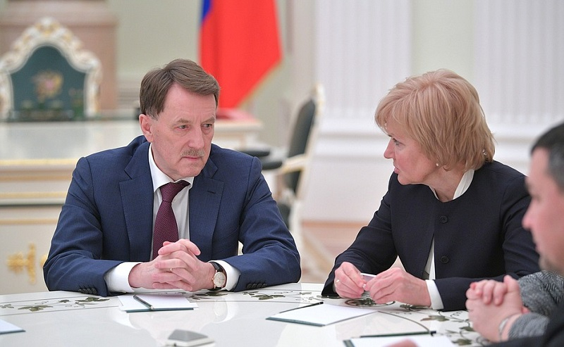 Почему отставник Гордеев был в печали на встрече с Владимиром Путиным Почему отставник Гордеев был в печали на встрече с Владимиром Путиным