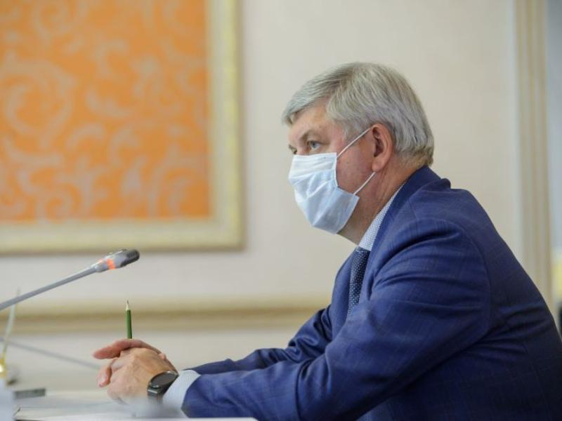 Александр Гусев прокомментировал скандал с вышвыриванием женщины из автобуса Александр Гусев прокомментировал скандал с вышвыриванием женщины из автобуса