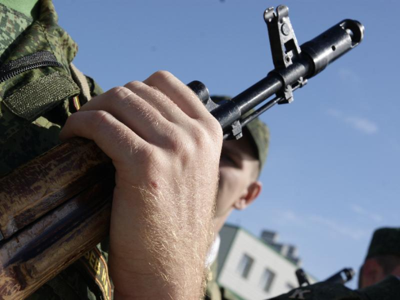 Мертвого срочника с огнестрельным ранением головы обнаружили на полигоне под Воронежем Мертвого срочника с огнестрельным ранением головы обнаружили на полигоне под Воронежем
