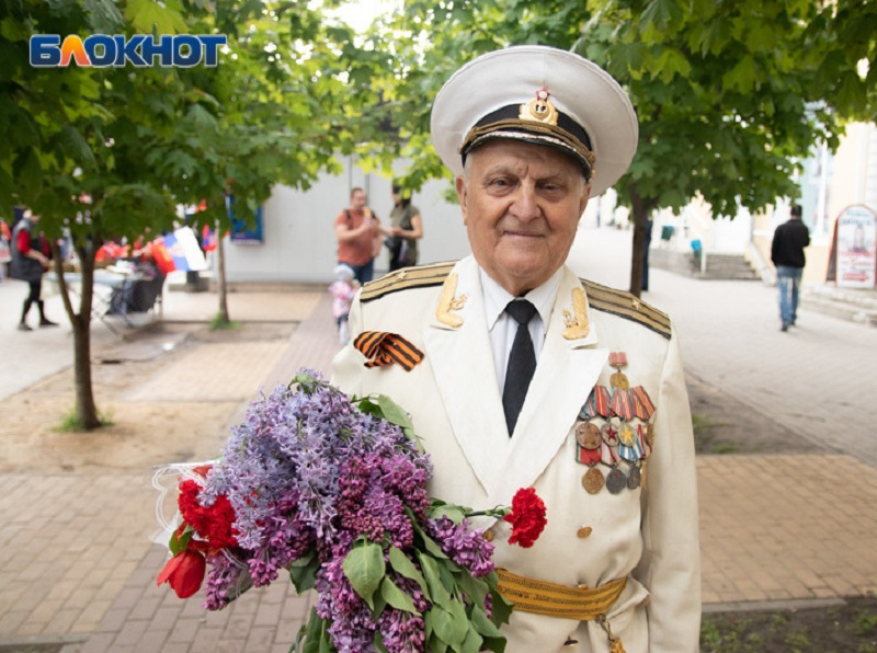 Бесплатные тесты на COVID-19 пообещал губернатор ветеранам на парад Победы в Воронеже Бесплатные тесты на COVID-19 пообещал губернатор ветеранам на парад Победы в Воронеже