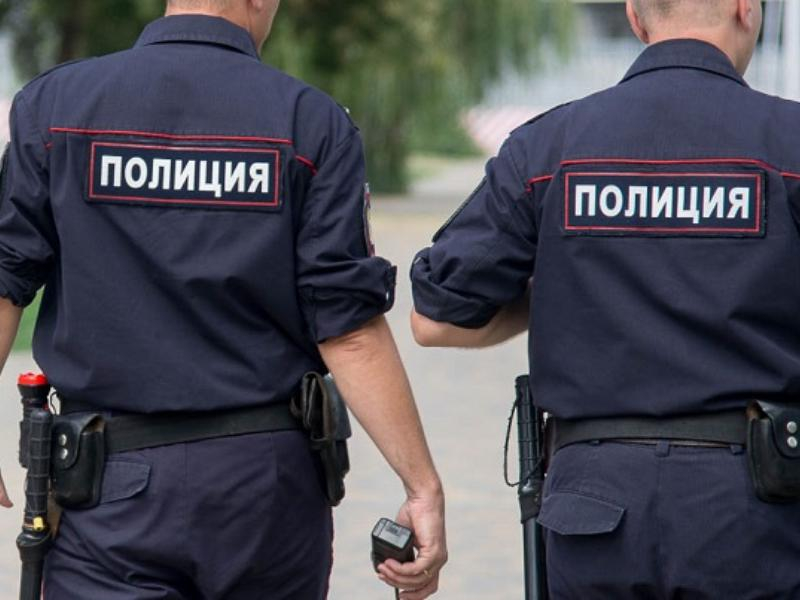 Погоню со стрельбой устроили полицейские на трассе М-4 «Дон» Погоню со стрельбой устроили полицейские на трассе М-4 «Дон»