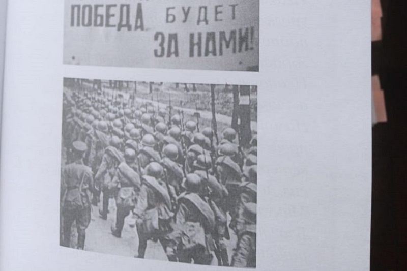 Военный писатель издал книгу в Воронежской области Военный писатель издал книгу в Воронежской области