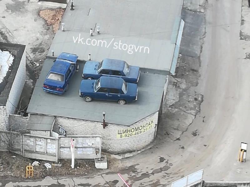 Сверхъестественную парковку на крыше сняли в Воронеже Сверхъестественную парковку на крыше сняли в Воронеже