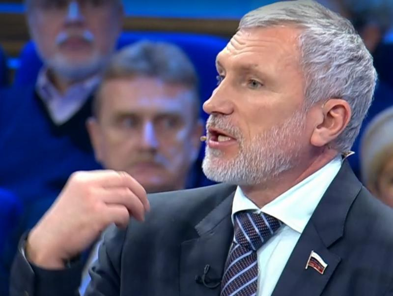 Климатическим оружием США объяснил пожары в Сибири воронежский депутат Госдумы Климатическим оружием США объяснил пожары в Сибири воронежский депутат Госдумы