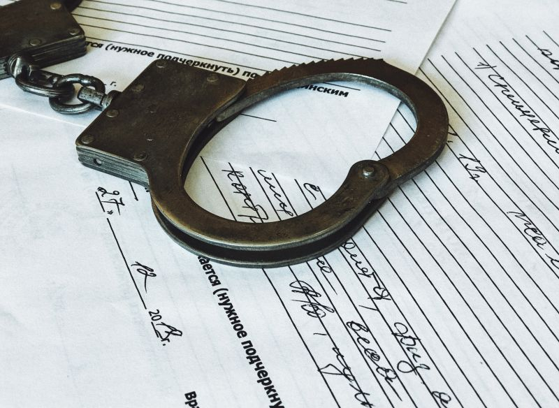 Глава одного из отделов судебных приставов попался на взятке в Воронеже Глава одного из отделов судебных приставов попался на взятке в Воронеже
