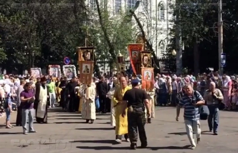 Тысячи православных верующих дойдут пешком из Воронежа в Задонск Тысячи православных верующих дойдут пешком из Воронежа в Задонск