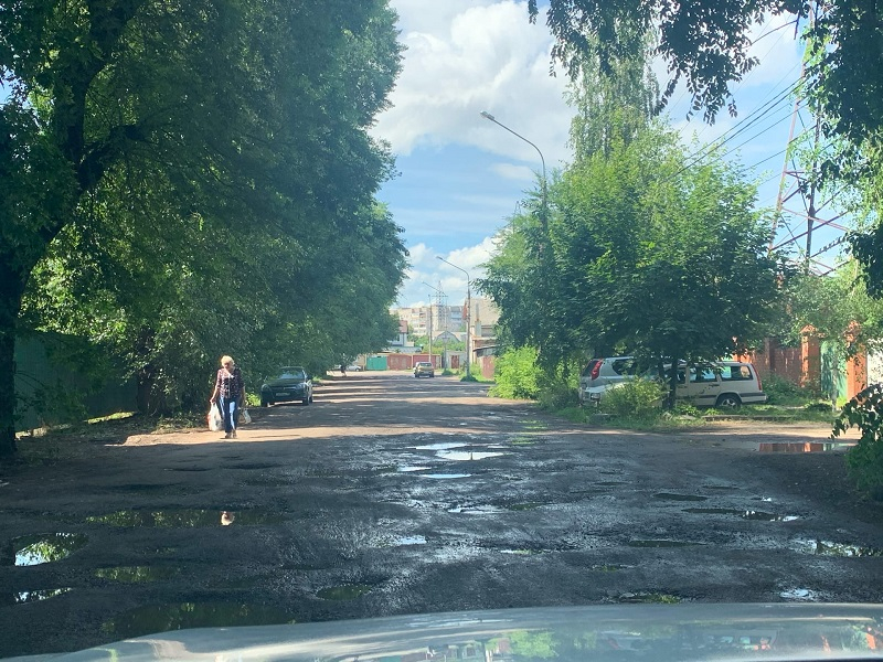 «Убитое» влияние закрытого виадука на улицу сняли на видео в Воронеже «Убитое» влияние закрытого виадука на улицу сняли на видео в Воронеже