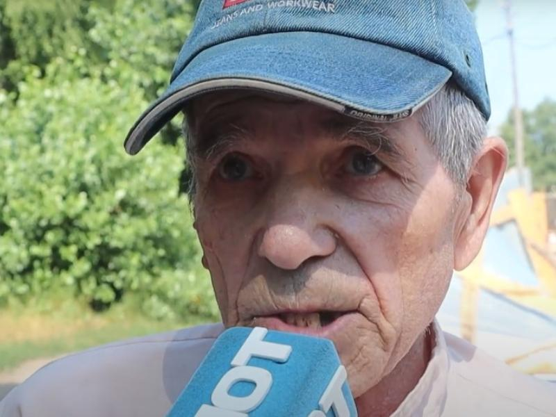 «На верхах все согласовано»: узник концлагеря с соседями выступил против застройщика Кораблина «На верхах все согласовано»: узник концлагеря с соседями выступил против застройщика Кораблина