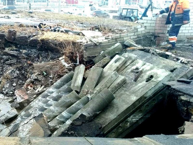 Стало известно, почему долго ликвидировали коммунальную аварию на окружной в Воронеже Стало известно, почему долго ликвидировали коммунальную аварию на окружной в Воронеже