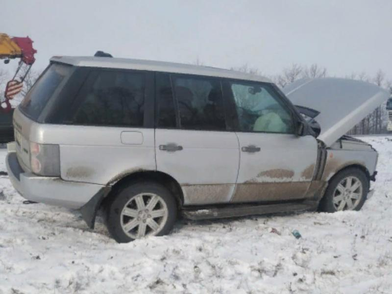 Полицейские показали, что осталось от Land Rover после столкновения с ВАЗ на М-4 «Дон» Полицейские показали, что осталось от Land Rover после столкновения с ВАЗ на М-4 «Дон»