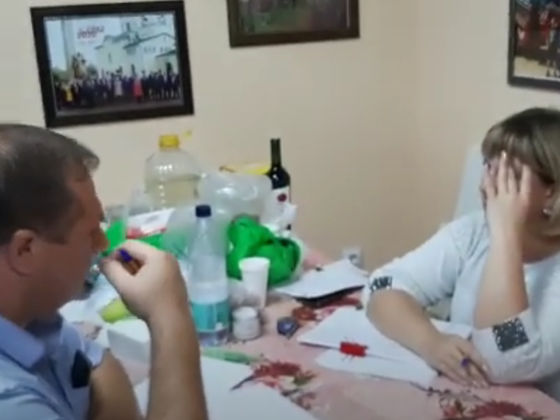 Видео с «неустановленными лицами» прокомментировал глава воронежского избиркома Видео с «неустановленными лицами» прокомментировал глава воронежского избиркома