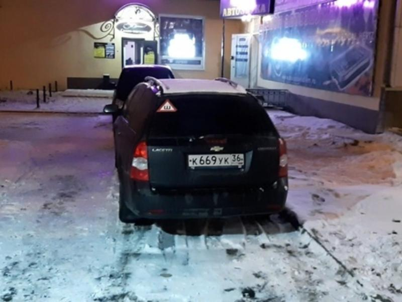 Борьбу с халявной парковкой назвали дешевыми понтами в Воронеже Борьбу с халявной парковкой назвали дешевыми понтами в Воронеже