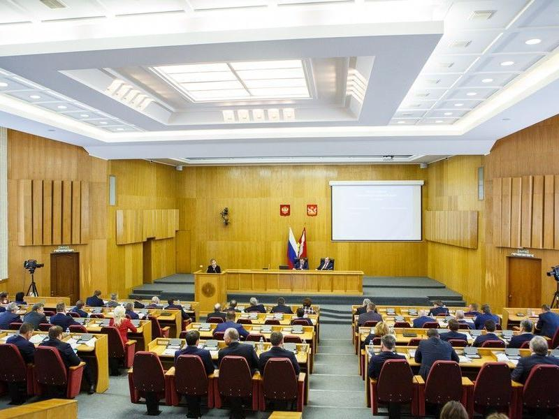 Работу воронежских депутатов заметили только богачи Работу воронежских депутатов заметили только богачи