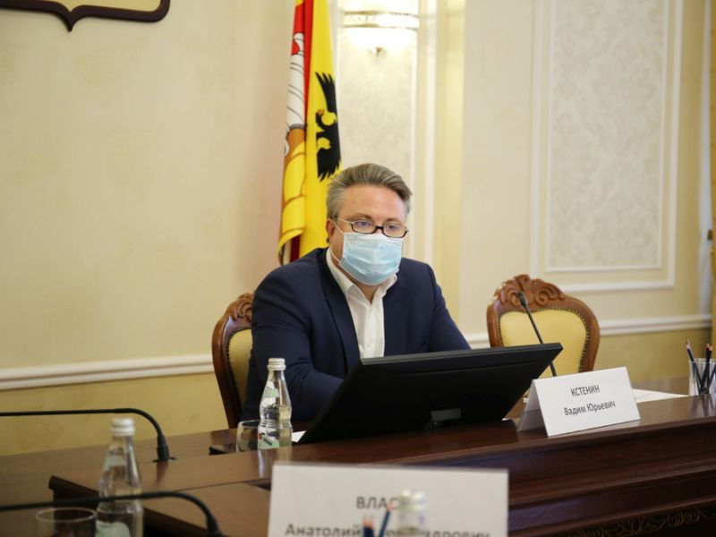 Кстенин пообещал возвращение киосков с едой на центральные улицы Воронежа Кстенин пообещал возвращение киосков с едой на центральные улицы Воронежа